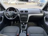 Skoda Yeti 1.4 TSI Ambition Skoda Serviceheft SHZ PDC - Skoda Yeti: 1.4
