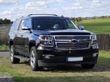 Chevrolet Suburban Premier