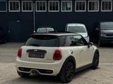 MINI Cooper S Panoramadach Tempomat SHZ PDC BLT - weiße MINI Cooper S