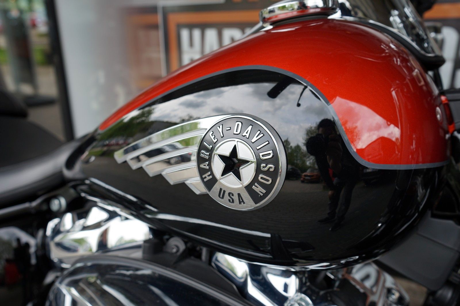 Fahrzeugabbildung Harley-Davidson Fat Boy 117 2025 TWO TONE Sofort Verfügbar
