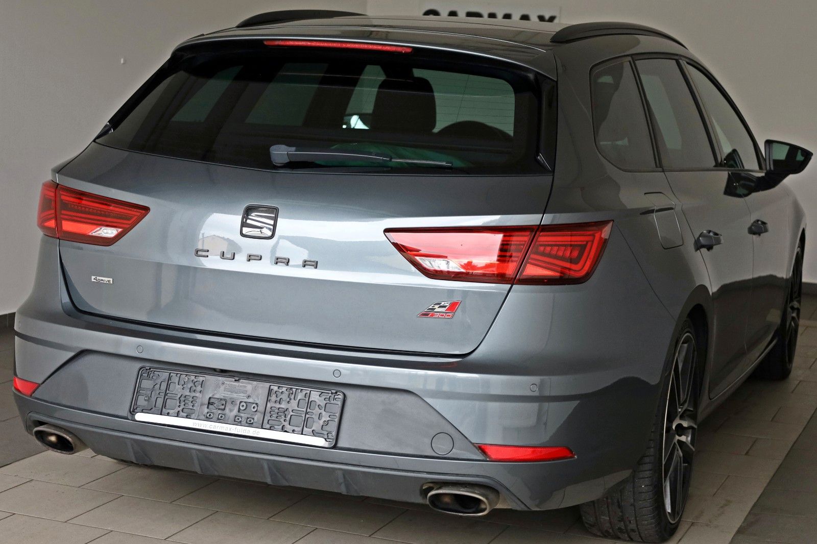 Fahrzeugabbildung SEAT Leon ST Cupra 300 4Drive TLeder,Navi,LED,PanDach