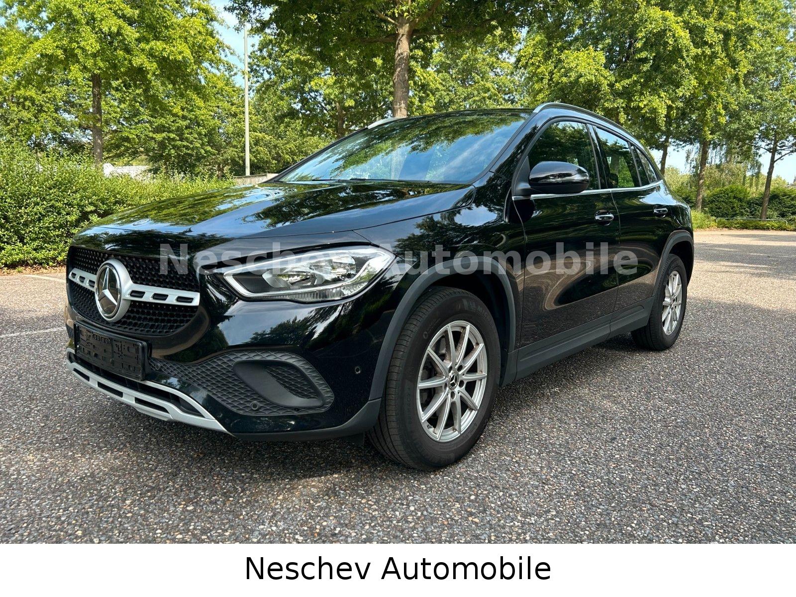Mercedes-Benz GLA 200 d DCT Leder/MBUX/18"Alu/ 8 x Alu/1.Hd.