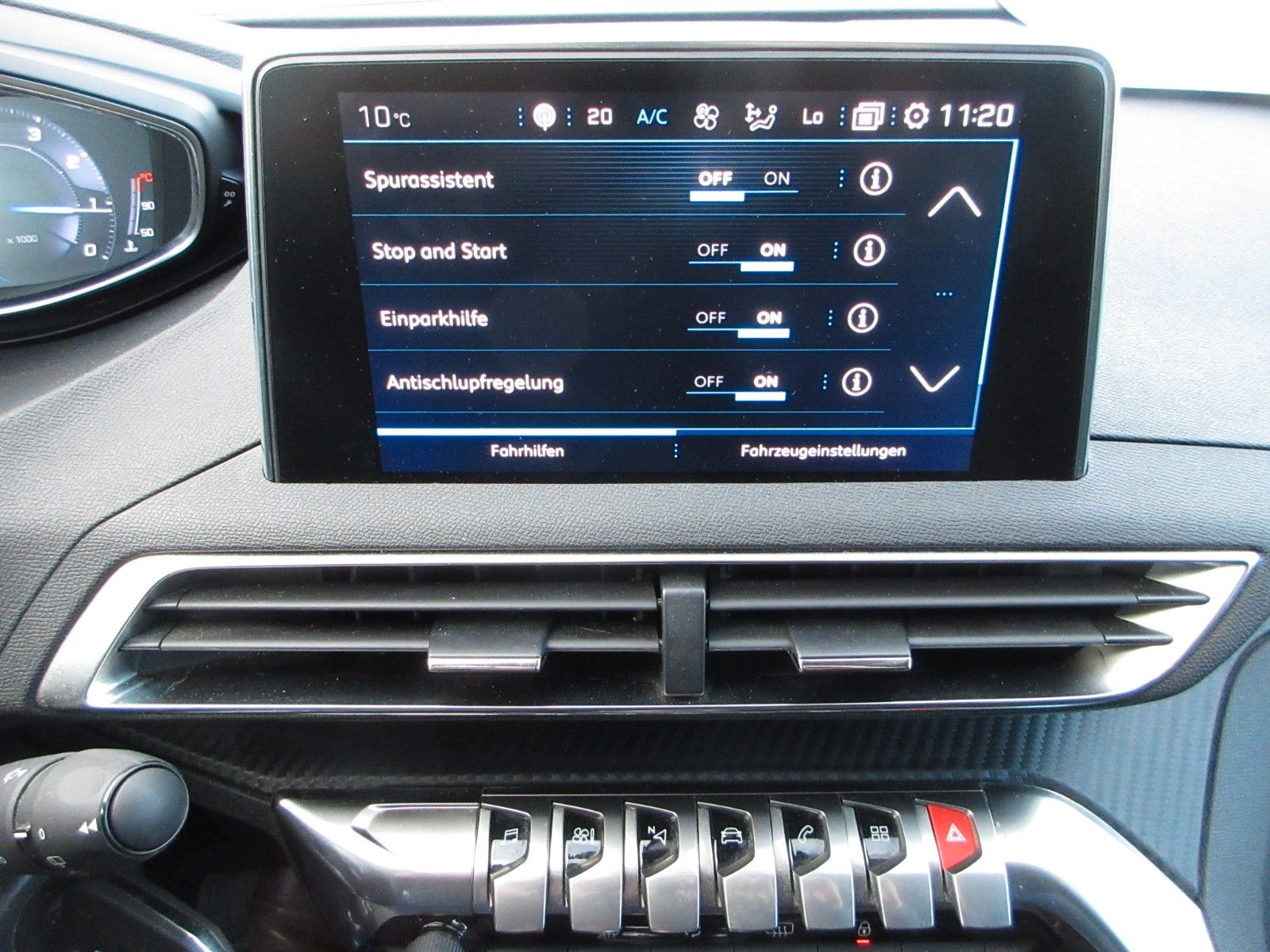 Fahrzeugabbildung Peugeot 5008 Active 1.2T LED/NAVI/PDC/TEMPOMAT