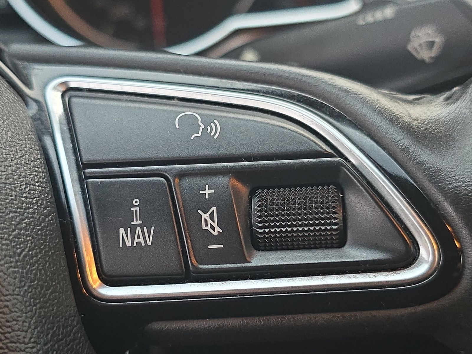 Fahrzeugabbildung Audi A5 Sportback 2.0 TDI S-LINE PDC+AHK+KLIMA