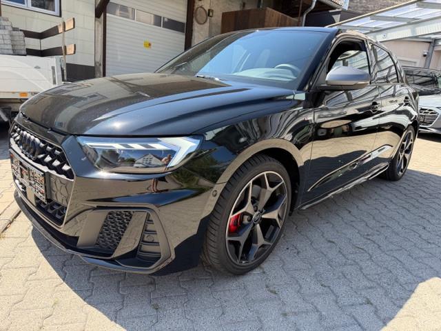 Audi A1 Sportback 40 TFSI S line, S line 2x, VOLL!!