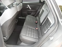 C4 Pure Tech 130 EAT8 Max C4 Pure Tech 130 EAT8 Max