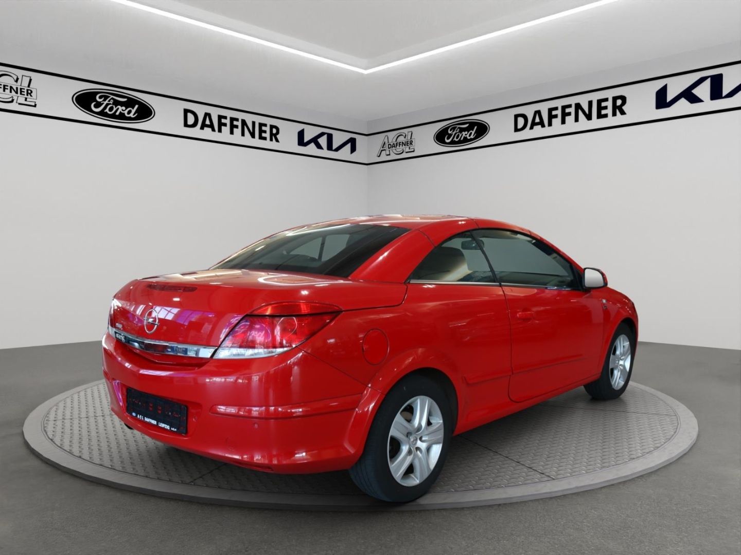 Fahrzeugabbildung Opel Astra H Twin Top Edition 111-Jahre Cabrio