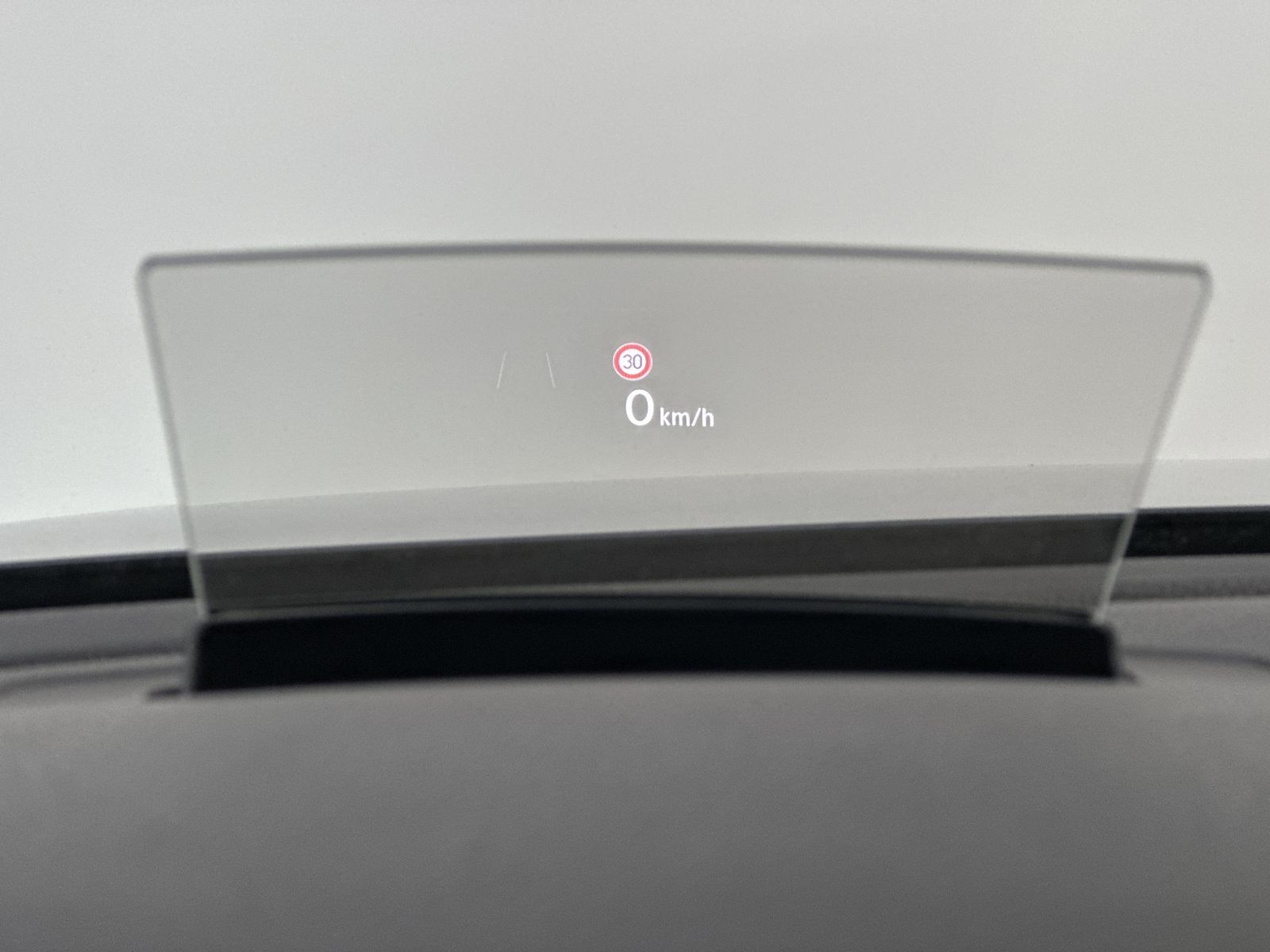 Fahrzeugabbildung Volkswagen Passat Variant 1.4 TSI GTE NAV+LED+AHK+HUD+KAM