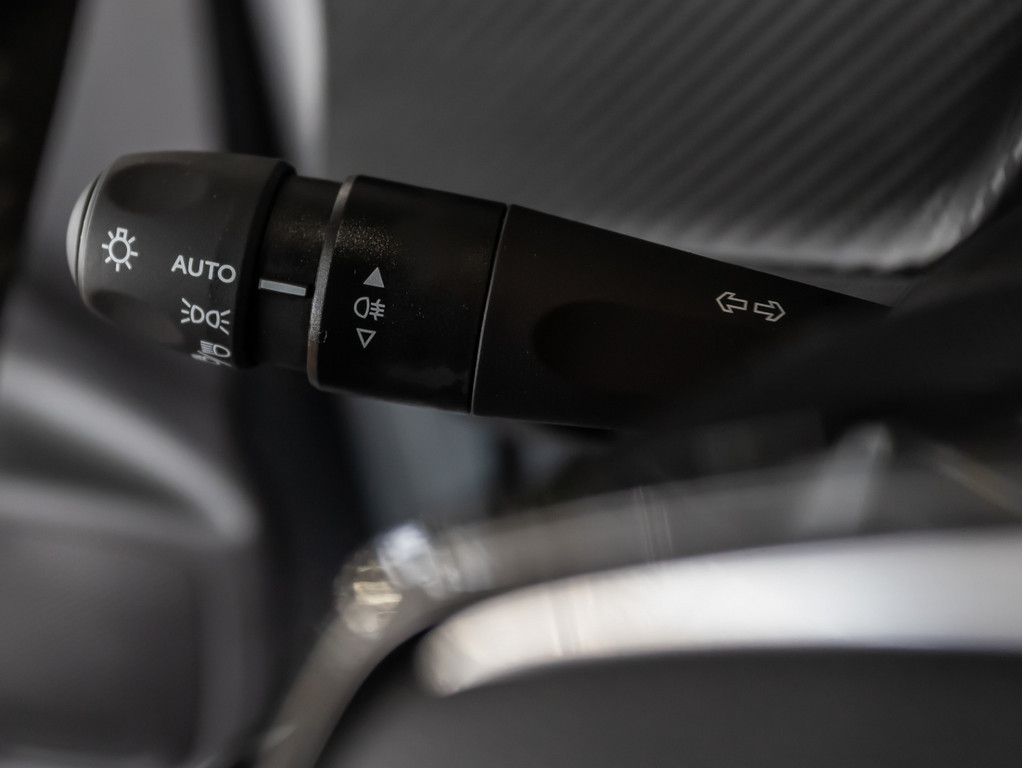 Peugeot 208 - Bild 17
