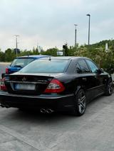 Mercedes-Benz E320 CDI AMG 4 matic - Mercedes-Benz E 320: Cdi 4matic