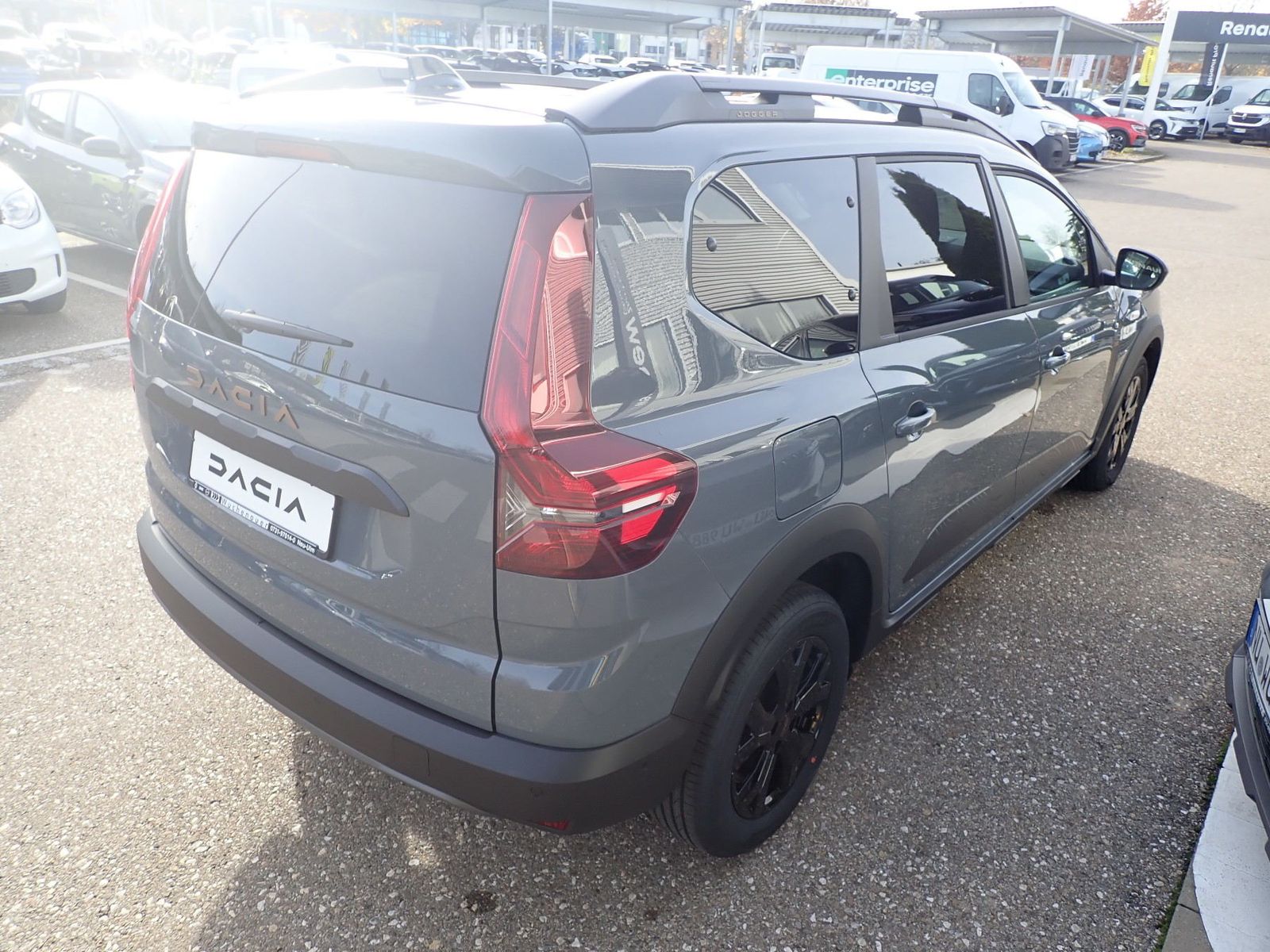 Fahrzeugabbildung Dacia Jogger Extreme TCe 110 7-Sitzer