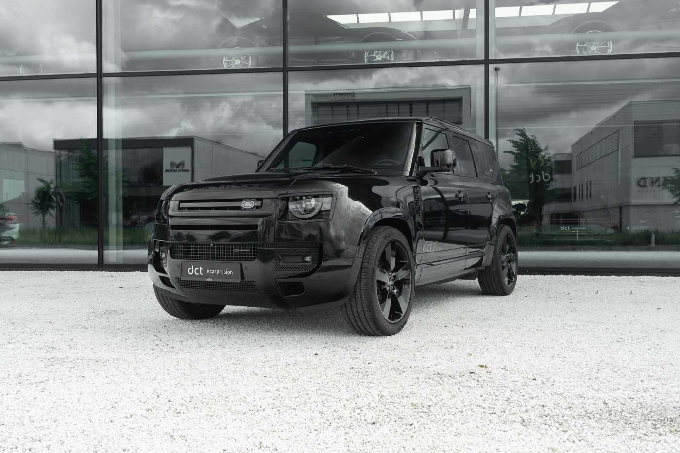 Land Rover DEFENDER D250 X-Dynamic 22' Wheels 360° Camera M