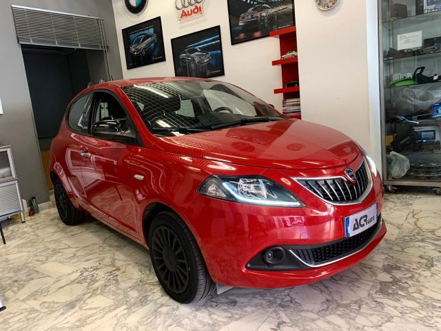Другие Lancia Ypsilon 1.0 FireFly 5P HIBRIDA 2023 KM316