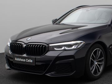 Fahrzeugabbildung BMW 520d M Sport Kamera DAB HiFi M Sportfahrwerk LED