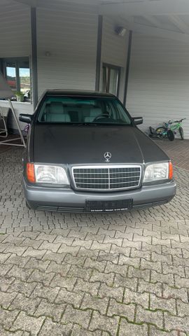 Mercedes-Benz S 300