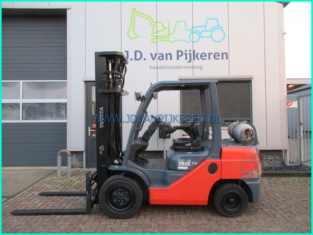 Toyota 02-8FGJF35 5964uur triplex5m+shift+vorkverst+TUV