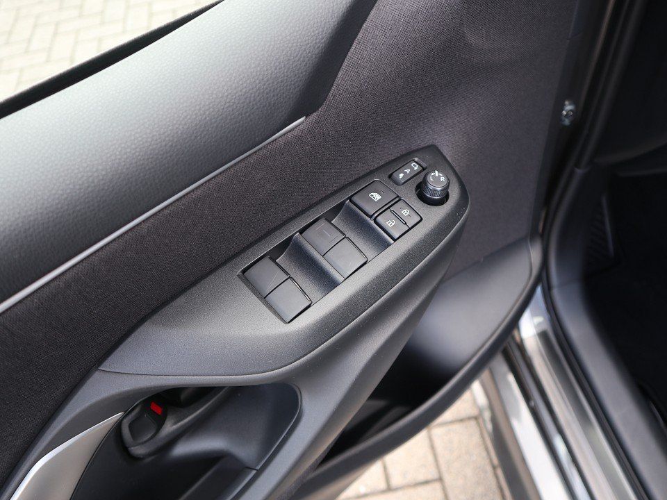 Fahrzeugabbildung Mazda 2 Hybrid Homura 1.5L VVT-i 116 PS CVT *Sofort* A