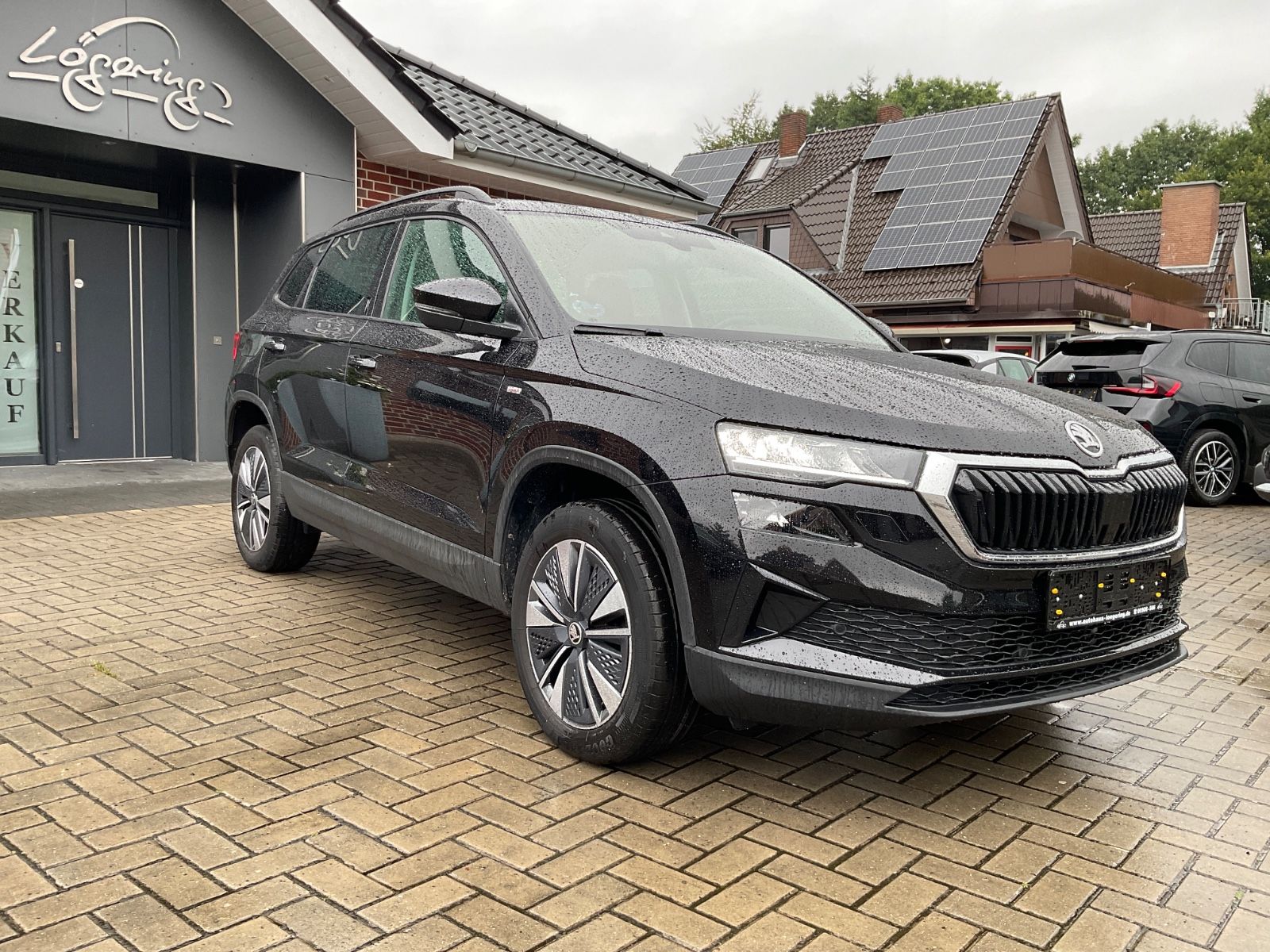 Fahrzeugabbildung SKODA Karoq 1.5l TSI DSG Selection,Kamera,Navi,ACC