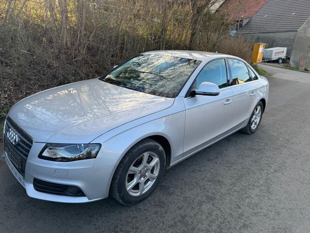 Audi A4 Lim. 2.0 TDI Ambiente