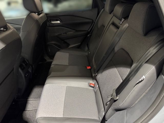 Fahrzeugabbildung Nissan QASHQAI MY24 1.3 DIG-T MHEV 140 PS MT 4x2 N-Conn