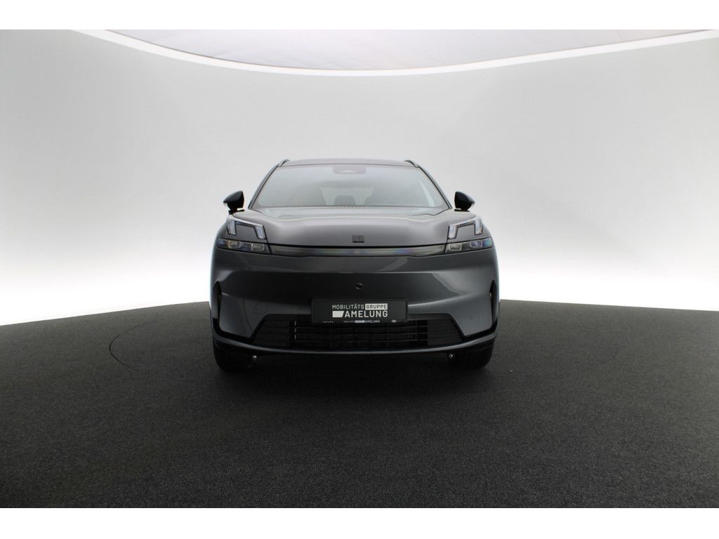 Lynk & Co 08