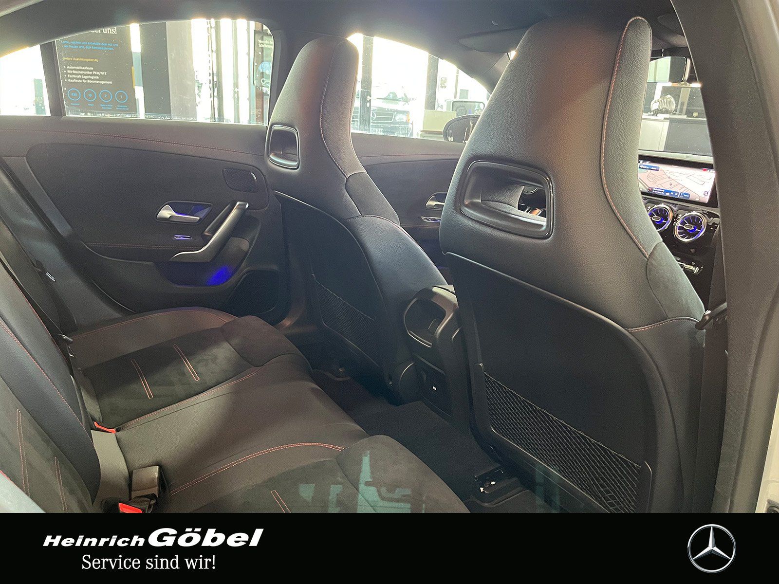 Fahrzeugabbildung Mercedes-Benz CLA 200 AMG+LED+AMBIENTE+KAMERA+TOTWINKEL+WINTER