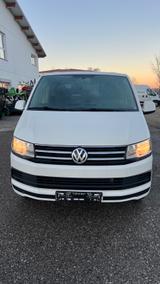 Volkswagen T6 Caravelle VW Bus - VW T6 Caravelle von privat