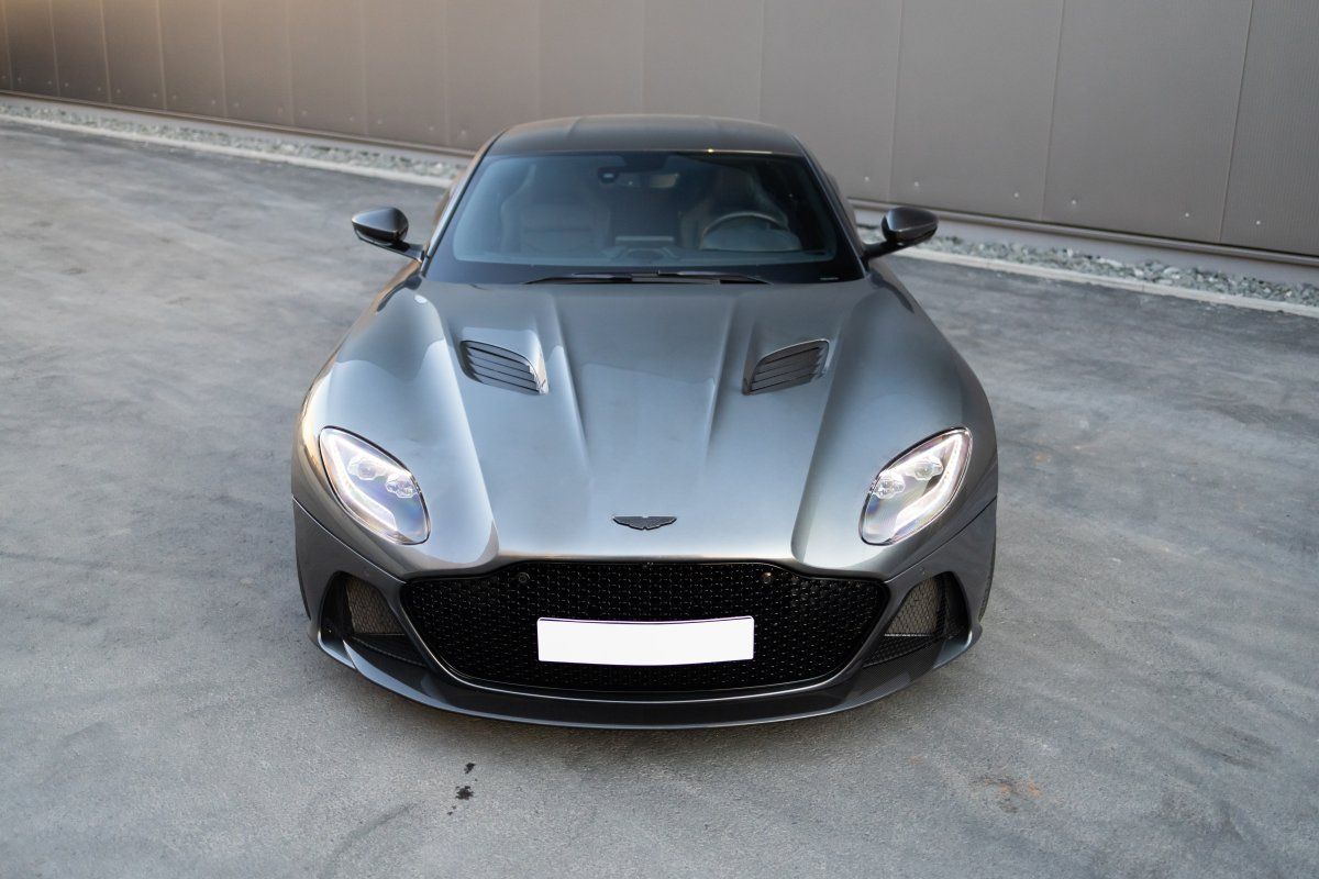 Aston Martin DBS (5.2 V12 FULL CARBON/1.Hand/Deutsches Fzg.)