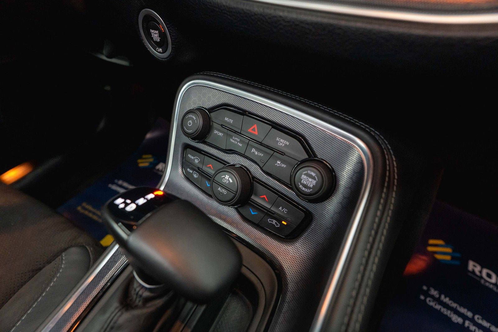 Fahrzeugabbildung Dodge Challenger 5.7 V8 T/A+ SRT WIDE BODY *LED*19%*