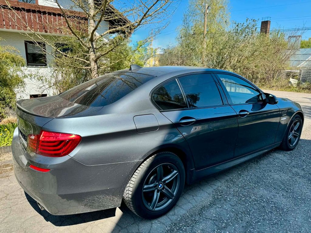 Image of BMW 535