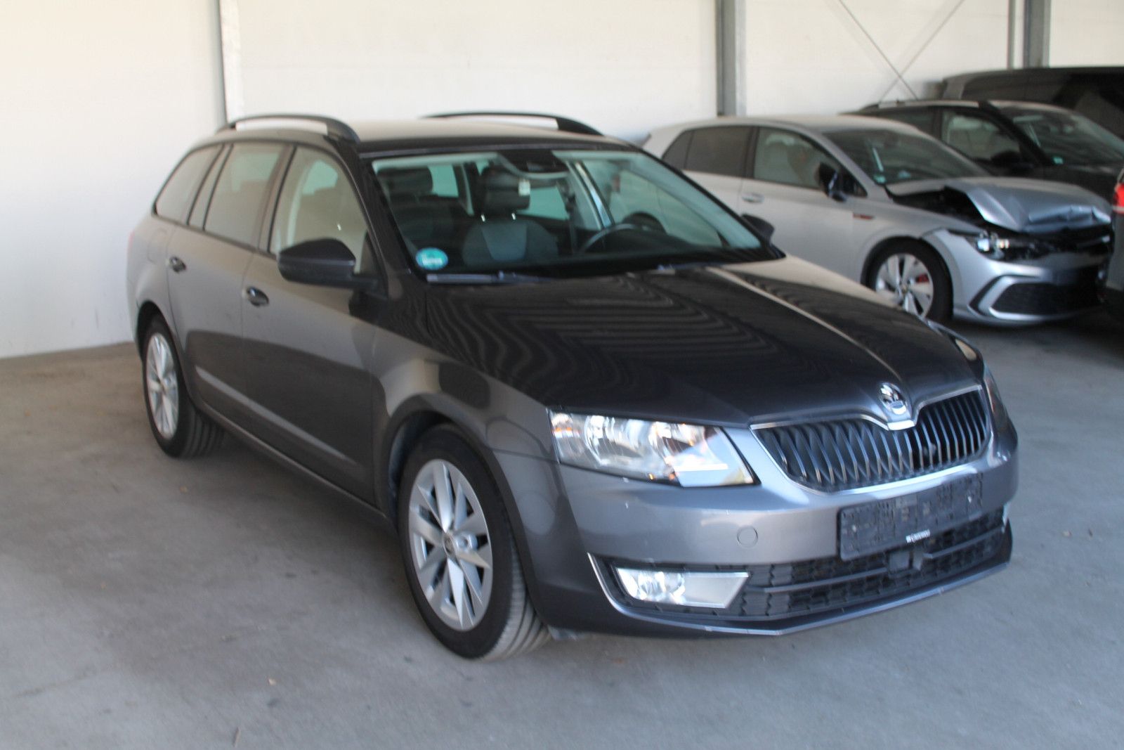 Skoda Skoda Octavia 2.0 TDi Combi Elegance DSG Navi