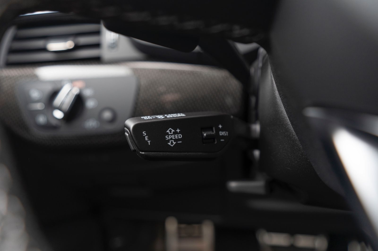 Fahrzeugabbildung Audi S5 TFSI SPORTBACK CARBON CARPLAY B&O MASSAGE 360