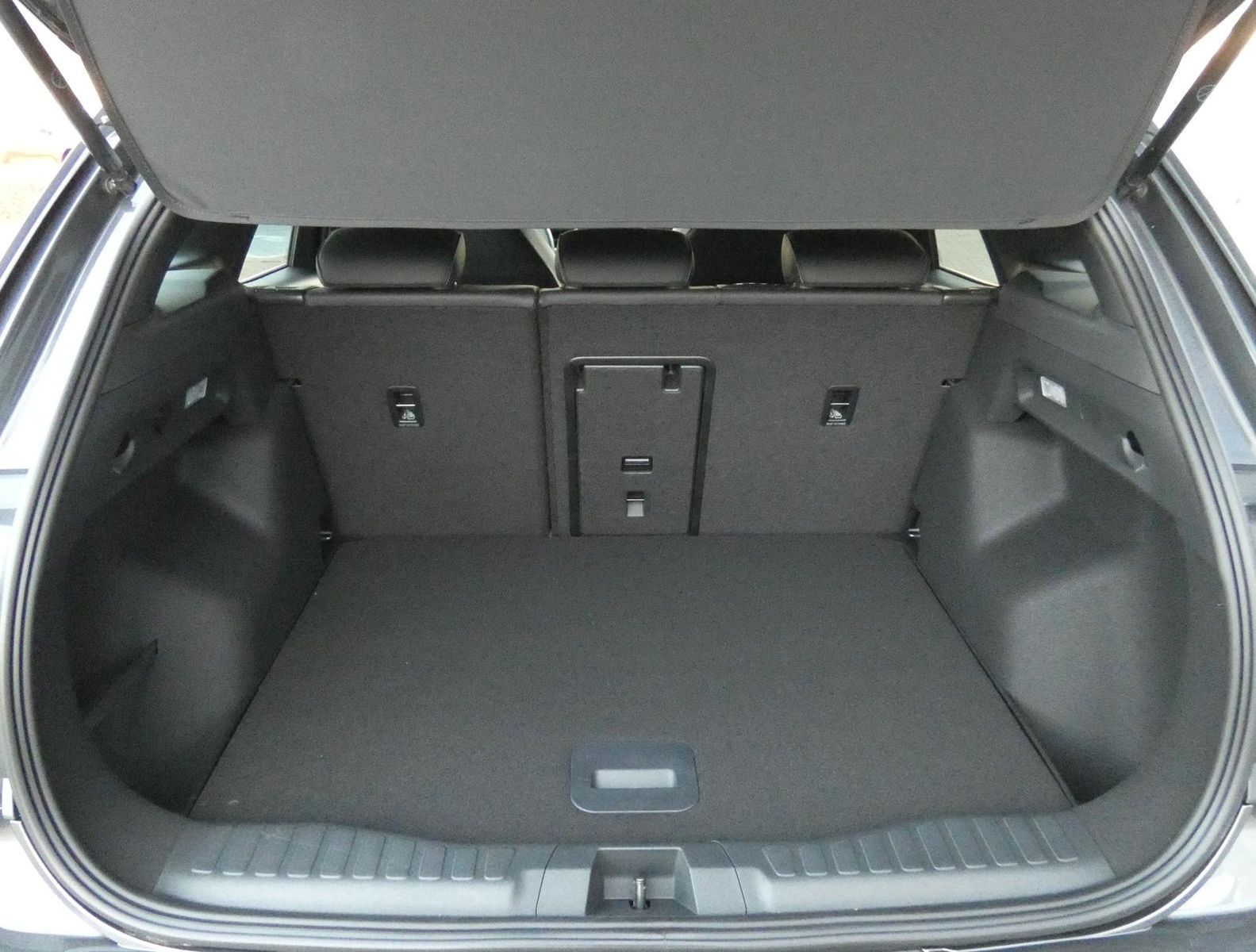 Ford Explorer - Bild 10