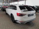 Skoda Superb Combi Scout 4x4 *AHK*PANORAMA*VIRTUAL* - Skoda Superb: Scout