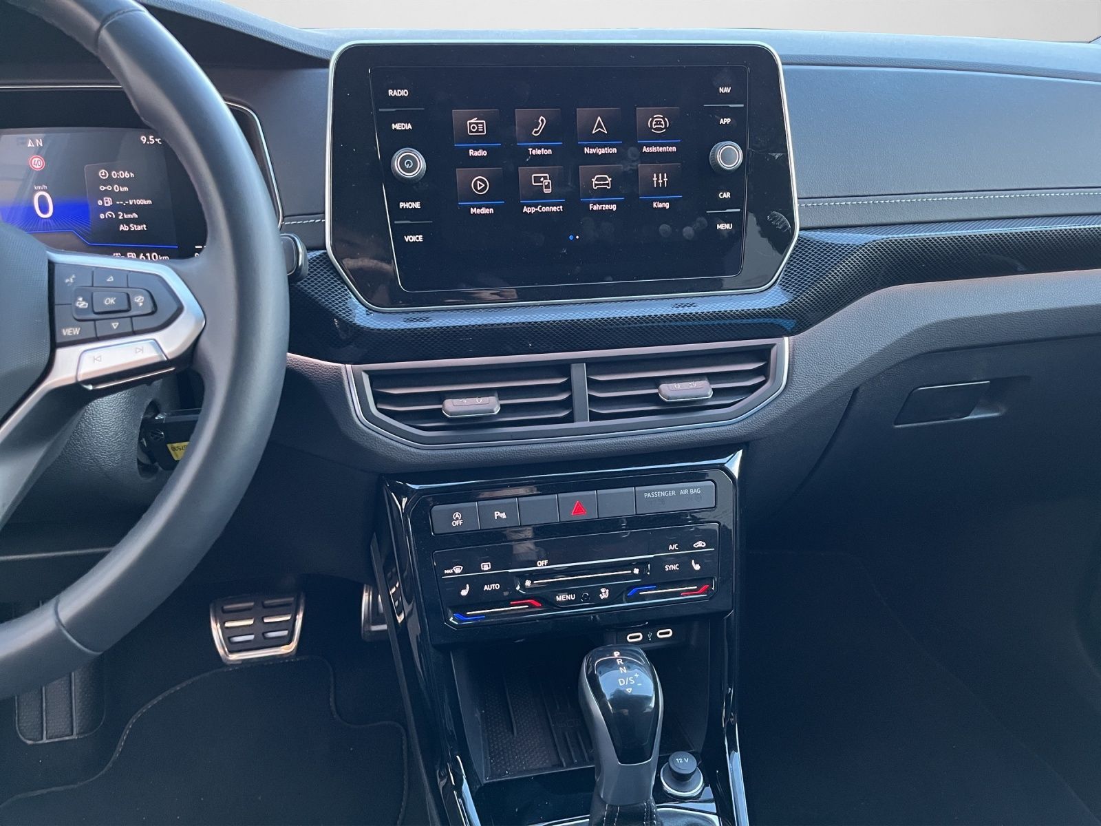 Volkswagen T-Cross - Bild 12