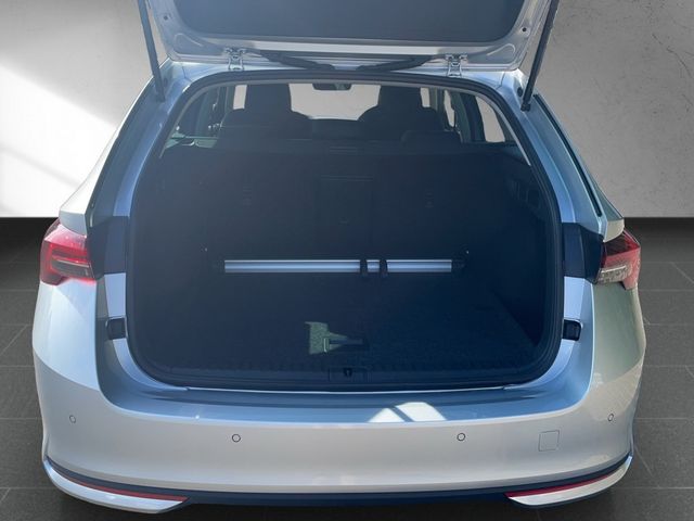 Skoda Octavia Combi IV 1.5 TSI Selection *MATRIX*NAVI*