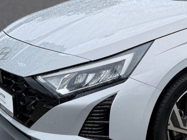 Fahrzeugabbildung Hyundai i20 Advanced 1.0 T-GDI +CARPLAY+TEMPOMAT+SHZ+RFK