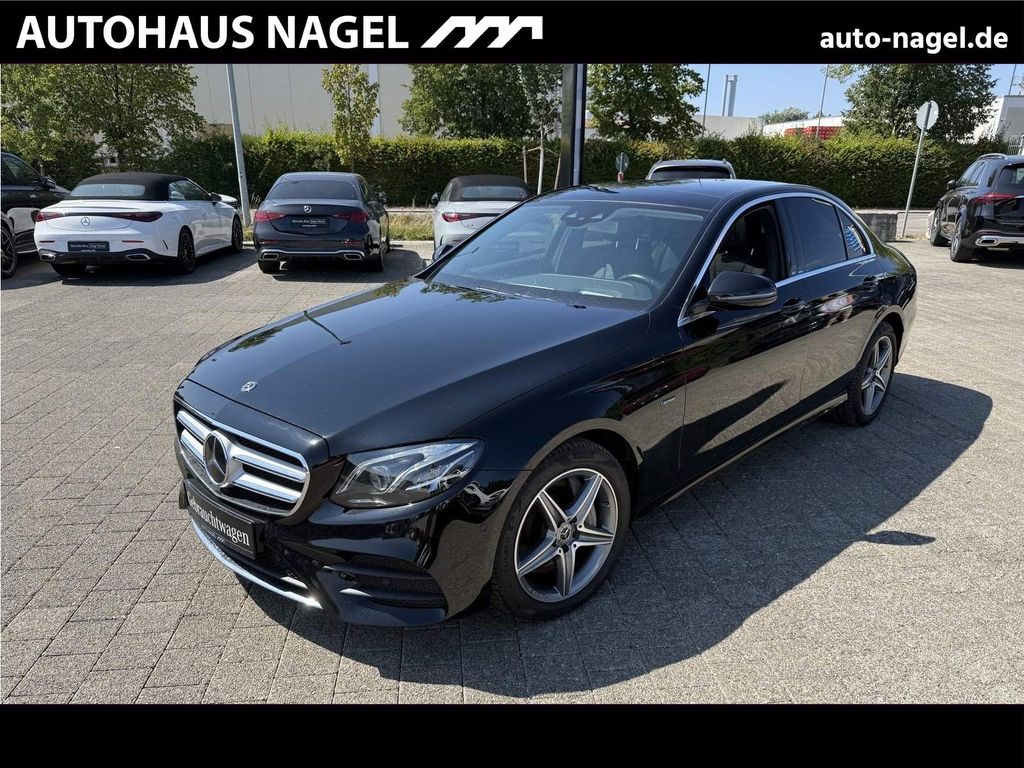 Image of Mercedes-Benz E 300