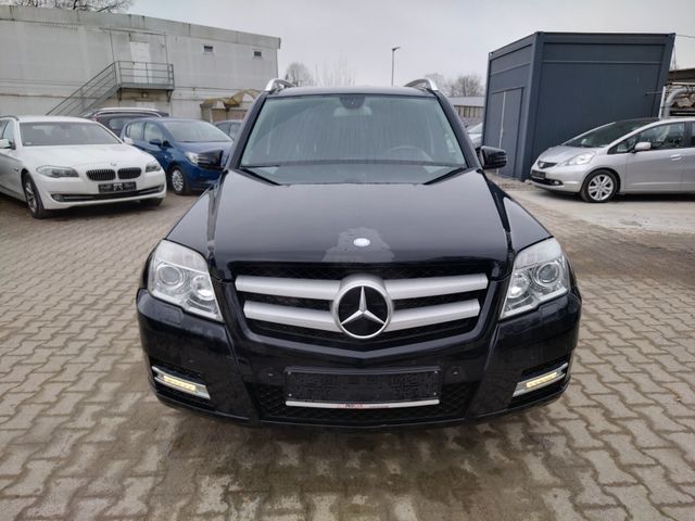 Mercedes-Benz GLK 350 CDI 4Matic+TÜV/NEU+CAM+NAVI+SHZ+ILC+AHK