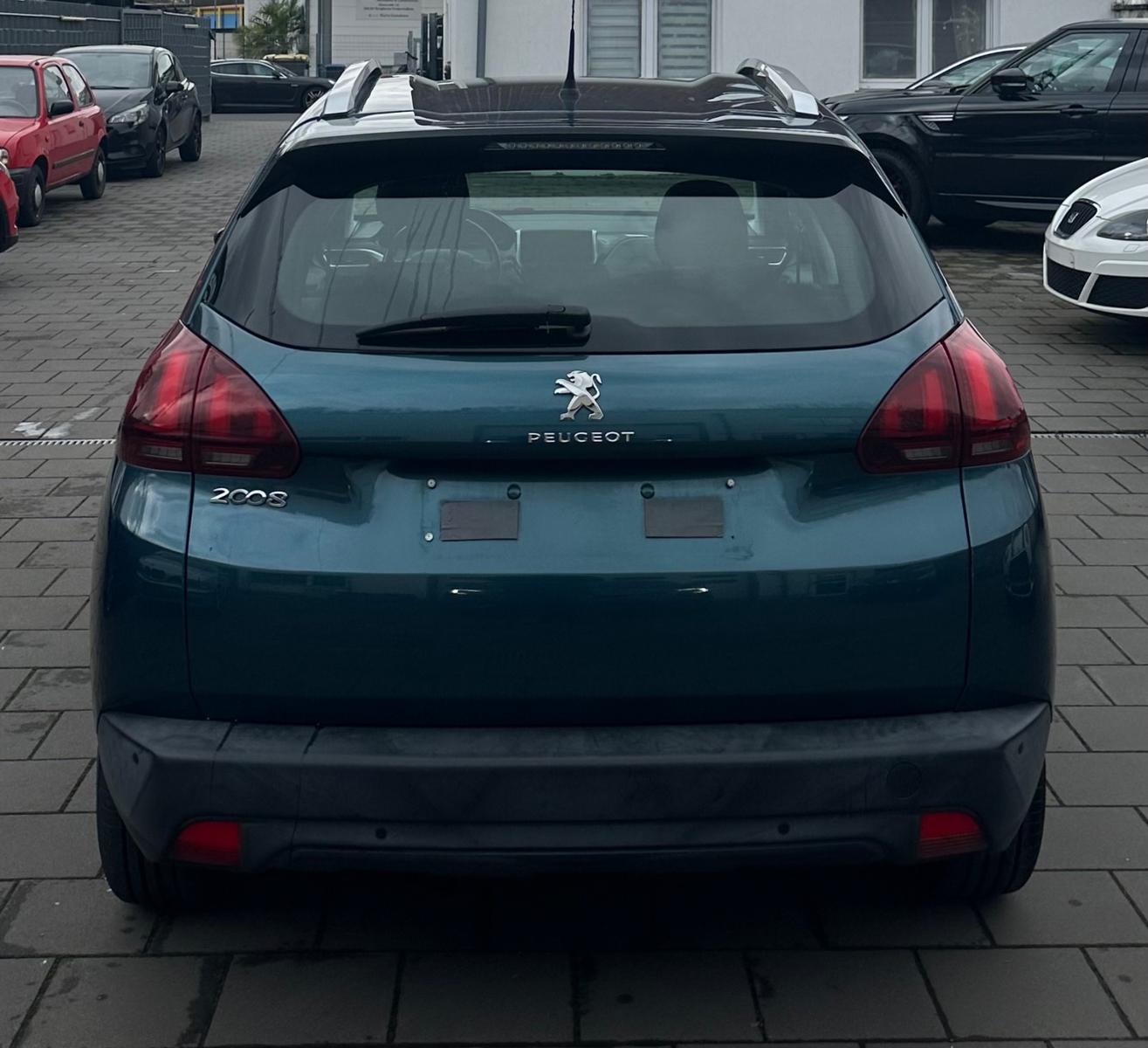 Peugeot 2008 Active 1.2