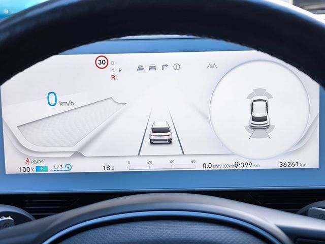 Fahrzeugabbildung Hyundai IONIQ 5 Uniq WERKSGA+MEMO+NAVI+LED SHZ+RELAX+360