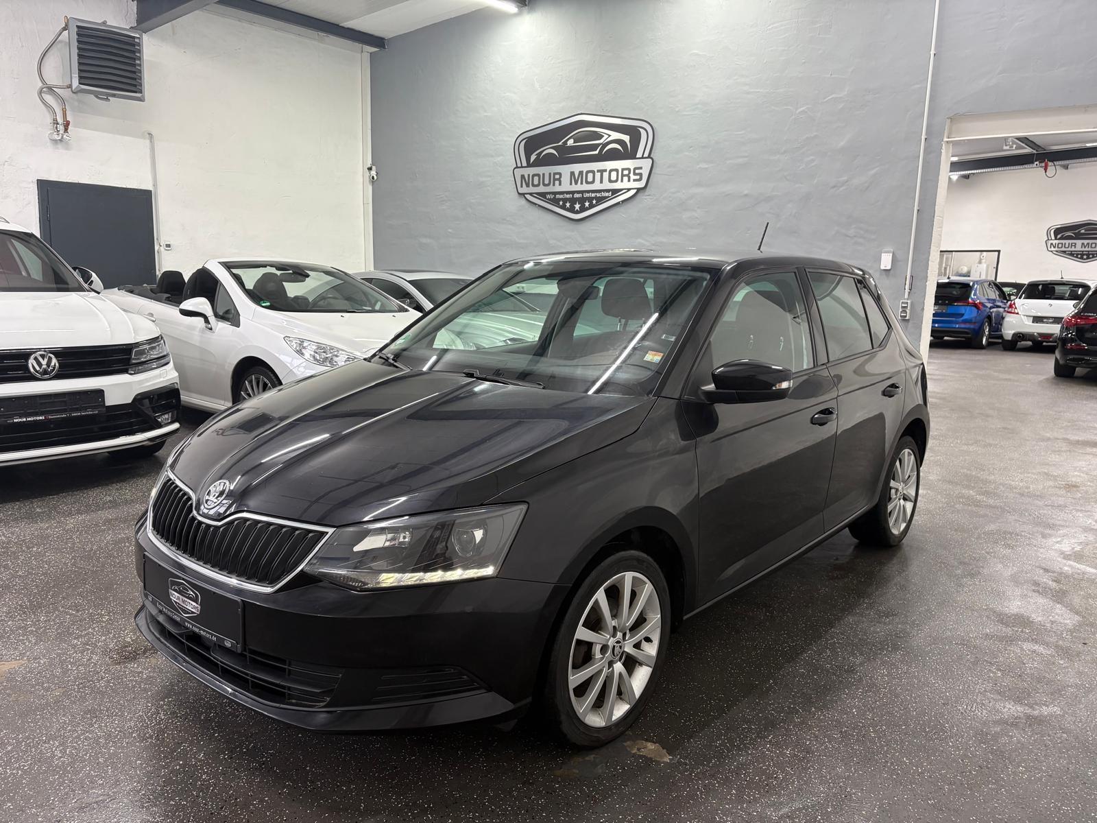 Skoda Fabia 1.0 MPI **Ambition**