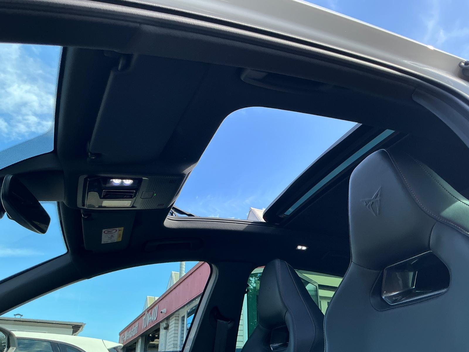 Cupra Formentor VZ 4Drive Pano Navi Led Kamera ELH AHK, миниатюра 12