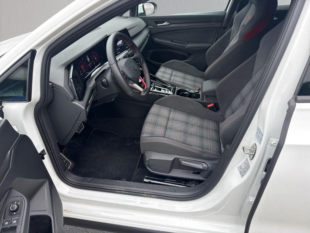 Volkswagen Golf VIII 2.0 DSG AHK LED+ LHZ SHZ digCock PDC, миниатюра 13
