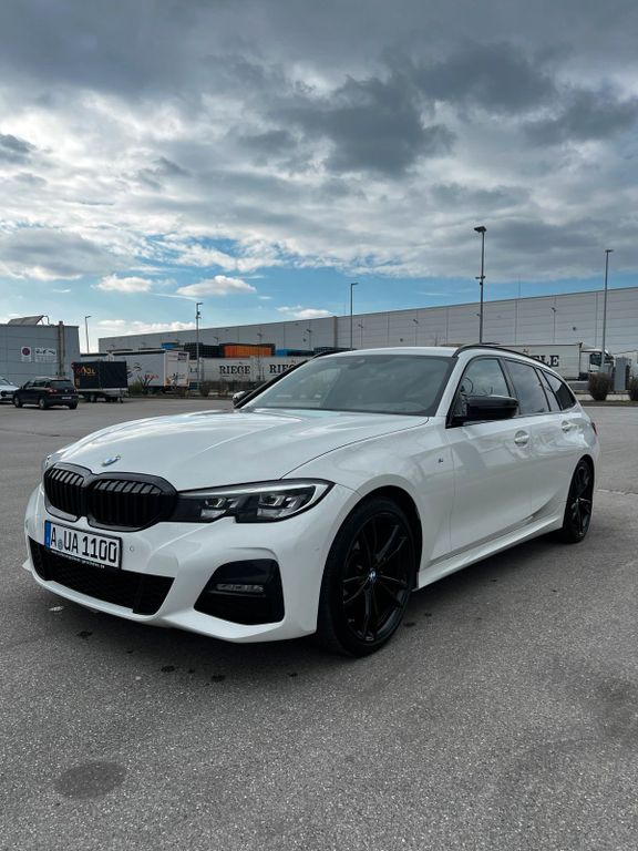 Image of BMW 320