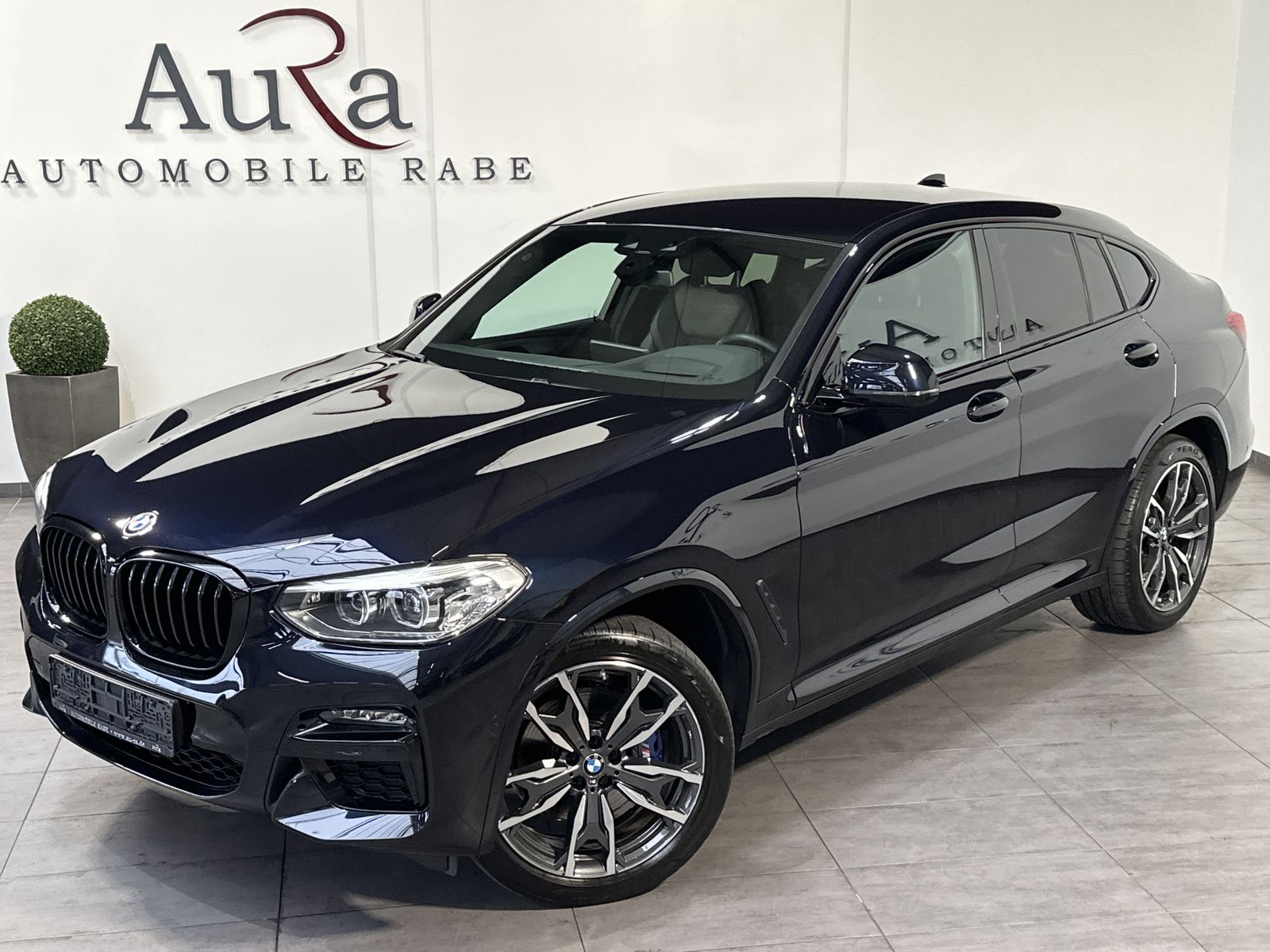 Fahrzeugabbildung BMW X4 M40i NAV+LED+HEAD-UP+H&K+KAM+MEMORY+20ZO+1HD