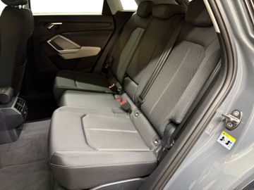 Audi Q3 - 11