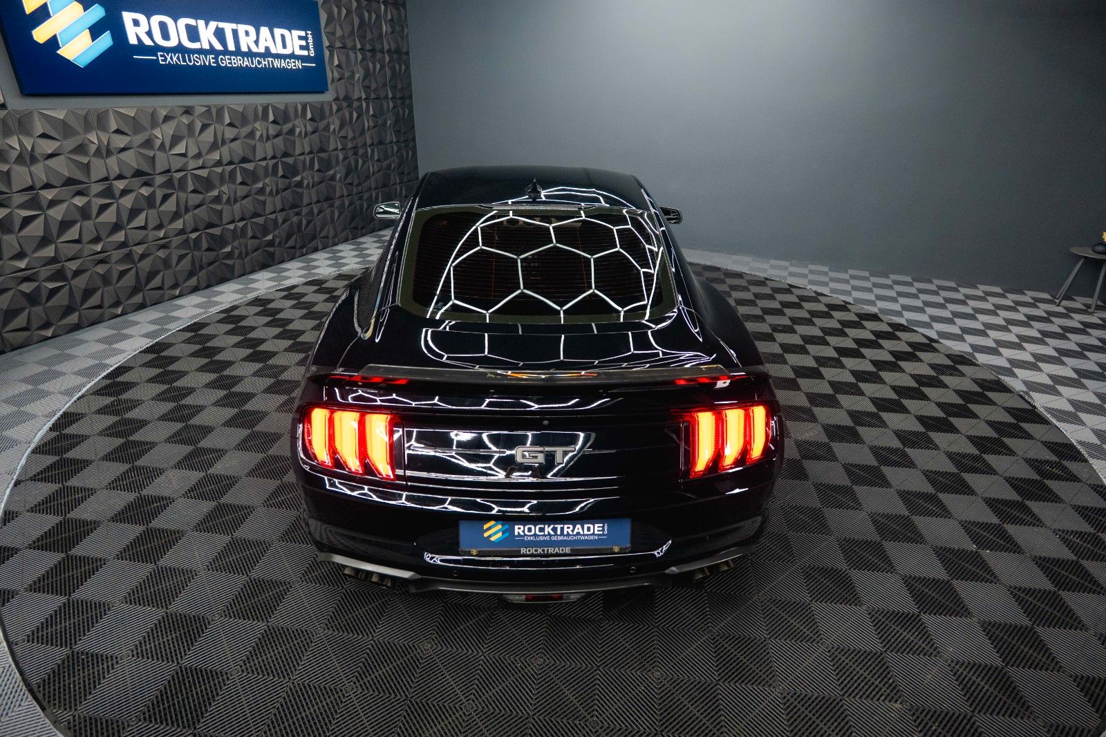 Fahrzeugabbildung Ford Mustang Shelby GT 500 5.0 V8 Performance PREMIUM