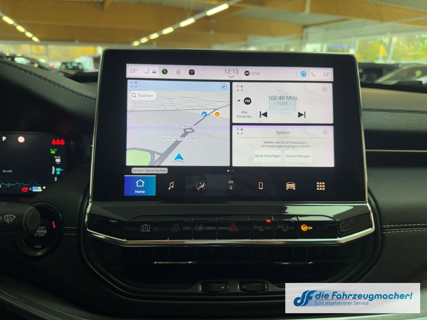 Fahrzeugabbildung Jeep Compass S Plug-In Hybrid 4WD Navi Soundsystem 36