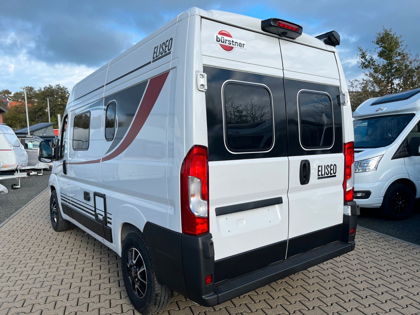 Fahrzeugabbildung Bürstner Eliseo C 540 *140PS*Sunroof*Markise*Rückfahrkam.